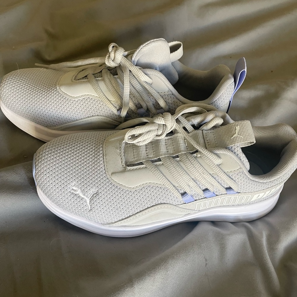 PUMA Ladies Star Vital 
Size 6
Used lightly